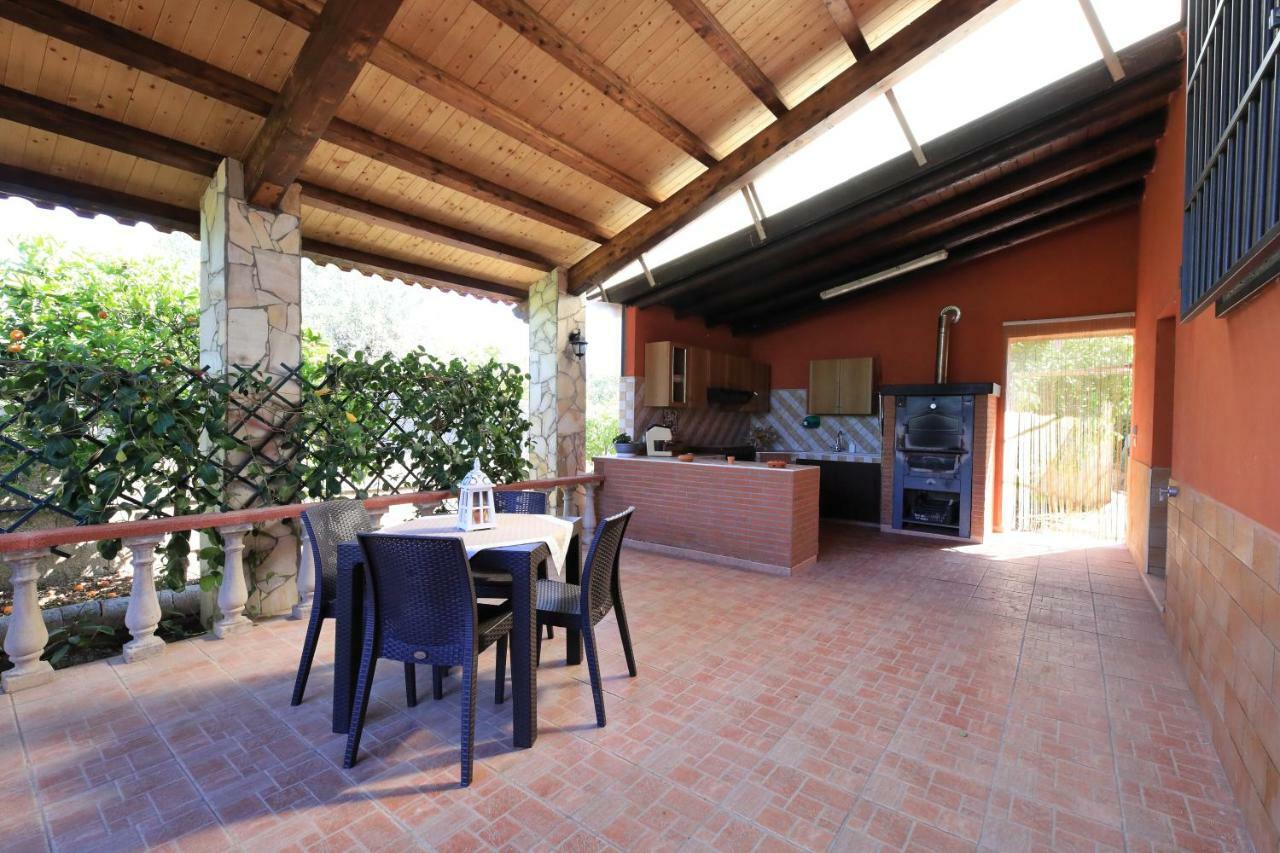 Enjoy Ville Avola Exterior photo